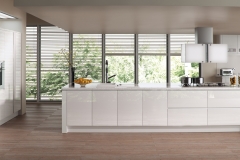 Strada Gloss White