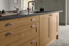 Wakefield Cardamom & Light Oak