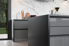 Zola Gloss Dust Grey & Tavola Carbon