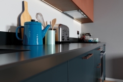 Zola Matte Marine & Ferro Copper with Rezana Light Oak