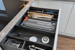 Strada-Gloss-White-Blum-Legrabox-Orion-Grey-Insert