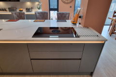 Zola-Gloss-Dust-Grey-Fixed-Rail-Brushed-Copper-Rails-20