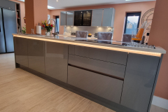 Zola-Gloss-Dust-Grey-Fixed-Rail-Brushed-Copper-Rails-21